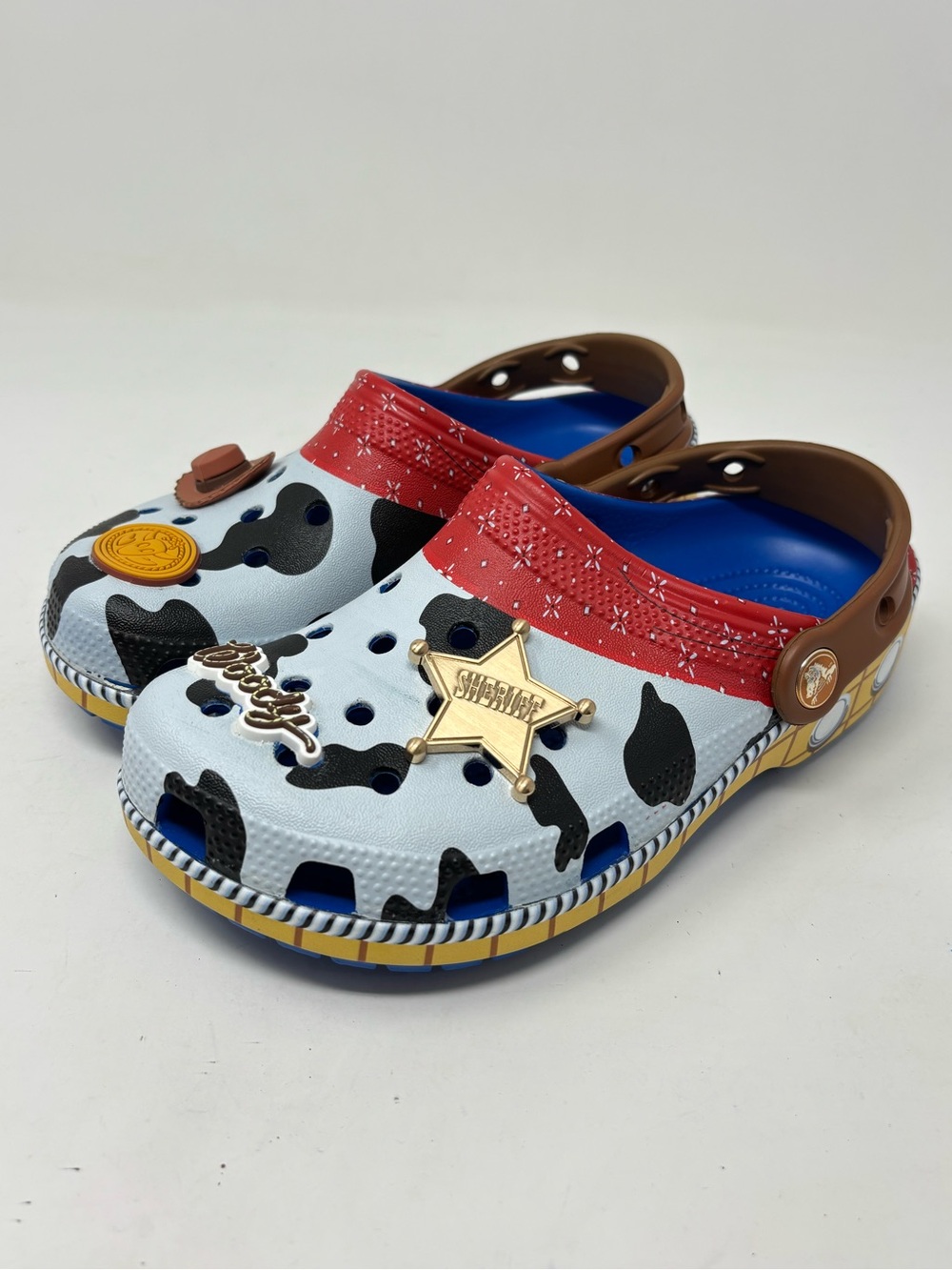 Crocs Disney Pixar Toy Story Woody Shoes size J3 NWOT